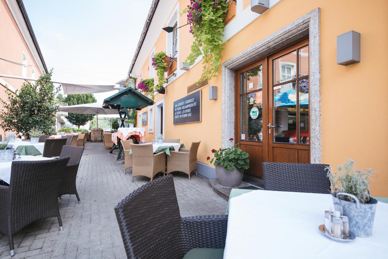 Hotel Am Marktplatz - Landgasthof Wratschko - Gamlitz Bagian luar foto